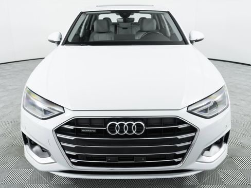 Used 2022 Audi A4 2.0T Premium w/ Convenience Package image 2