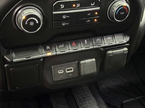 Used 2021 Chevrolet Silverado 1500 Custom w/ LPO, Dark Essentials Package image 24