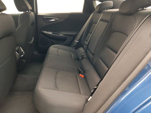 Used 2025 Chevrolet Malibu LT FWD image 18
