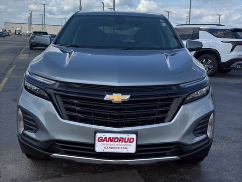 Used 2023 Chevrolet Equinox LT AWD/4WD image 3