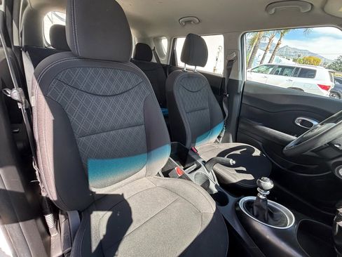 Used 2019 Kia Soul ! image 24
