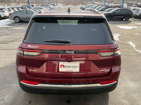 Used 2024 Jeep Grand Cherokee Limited image 6