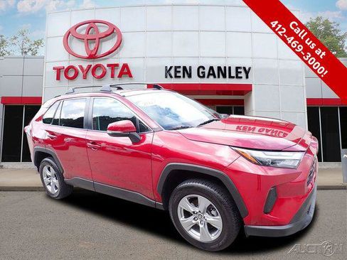 Certified 2022 Toyota RAV4 XLE w/ Convenience Package AWD/4WD image 1