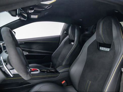 Used 2024 Lotus Emira First Edition image 17