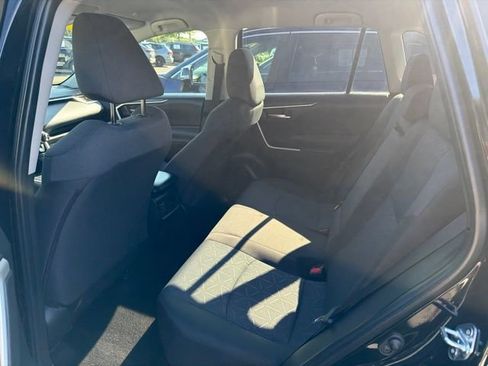 Certified 2025 Toyota RAV4 XLE AWD/4WD image 7