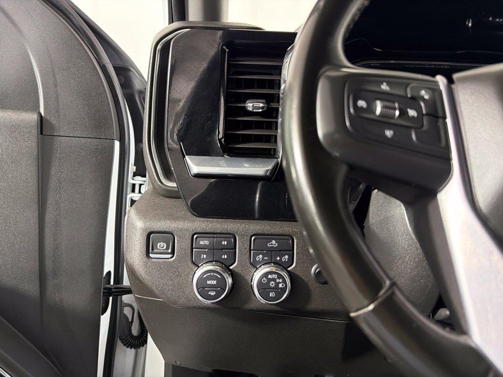 Used 2024 GMC Sierra 3500 SLE w/ SLE Convenience Package AWD/4WD image 14