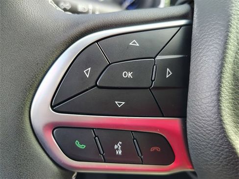 New 2026 Chrysler Pacifica Select image 18