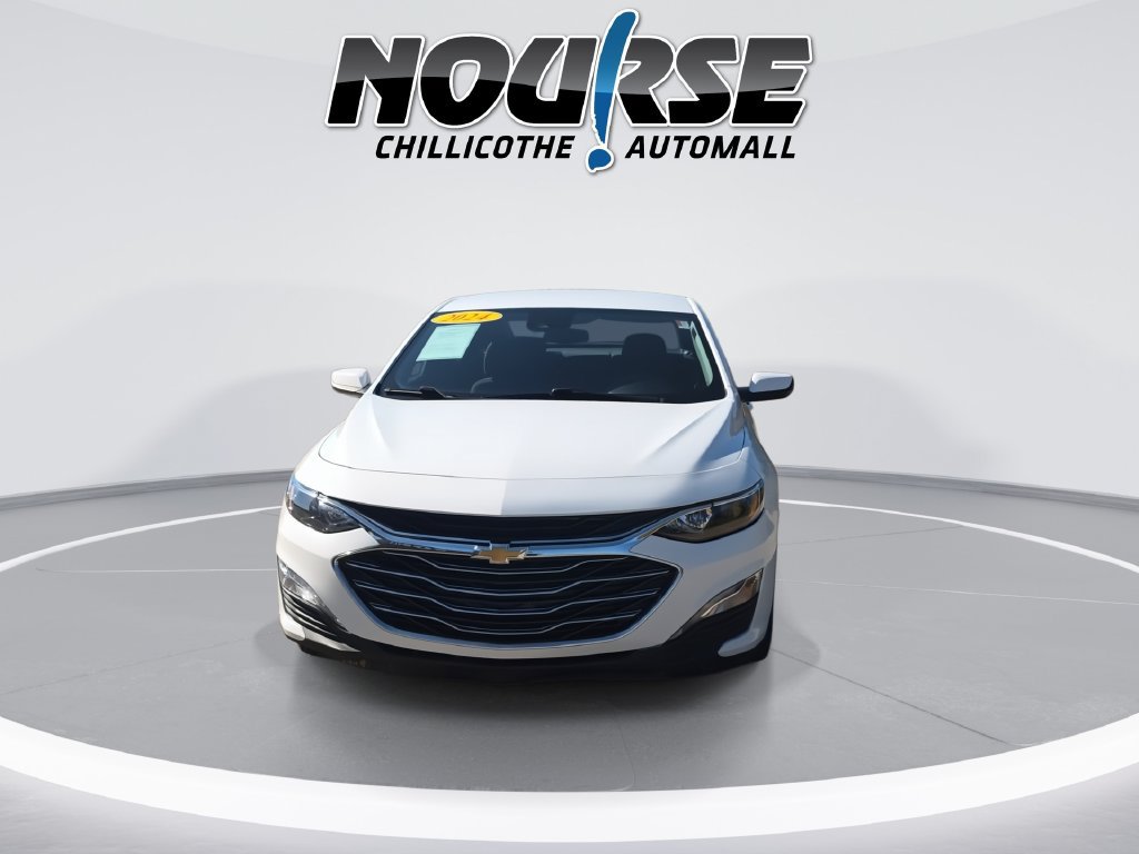Used 2024 Chevrolet Malibu LT FWD image 3