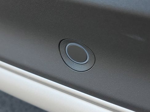 New 2025 Lincoln Corsair Reserve image 6