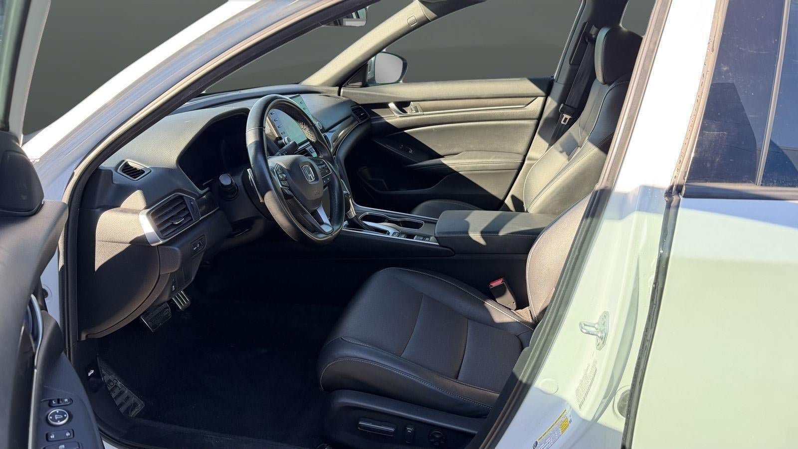 Used 2022 Honda Accord Sport image 7
