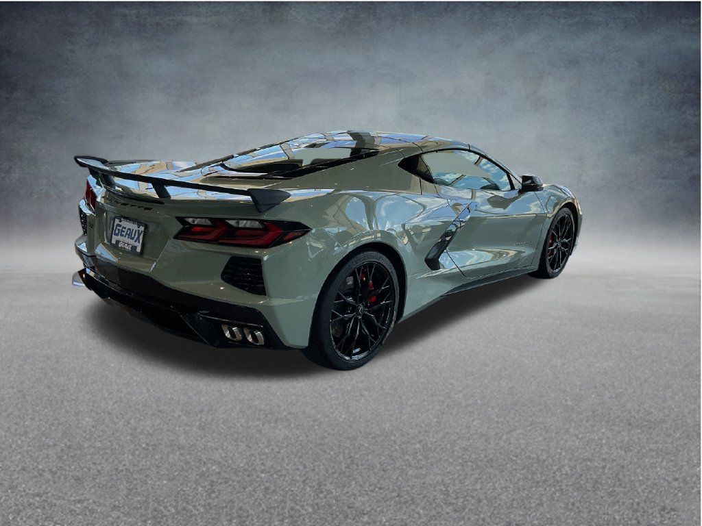 Used 2024 Chevrolet Corvette Stingray Preferred Cpe w/ Z51 Performance Package RWD image 7