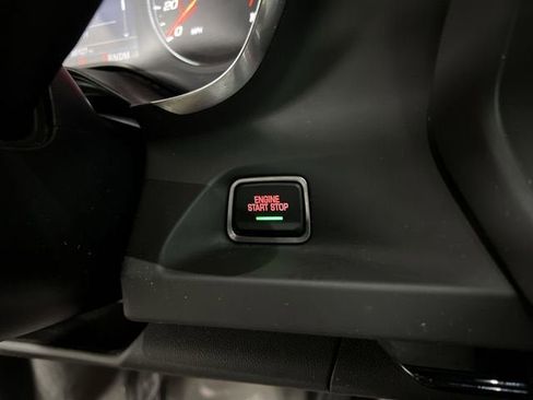 Certified 2022 Chevrolet Camaro LT RWD image 16
