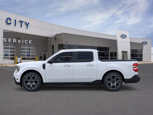 New 2026 Ford Maverick Lariat w/ 4K Tow Package AWD/4WD image 3