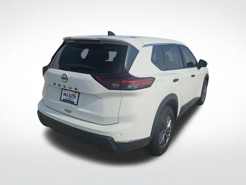 Used 2024 Nissan Rogue S FWD image 8