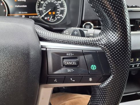 Used 2024 Mitsubishi Outlander SE image 14