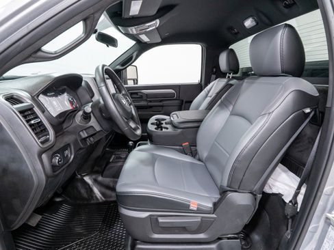 Used 2023 RAM 2500 Tradesman image 16