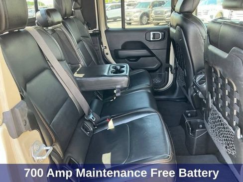 Used 2020 Jeep Gladiator Mojave AWD/4WD image 19