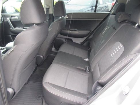 Used 2020 Kia Sportage LX w/ LX Popular Package image 27