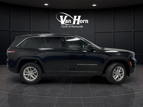 New 2025 Jeep Grand Cherokee Laredo X w/ Trailer Tow Package image 2