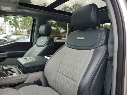 Used 2021 Ford F150 Limited image 17