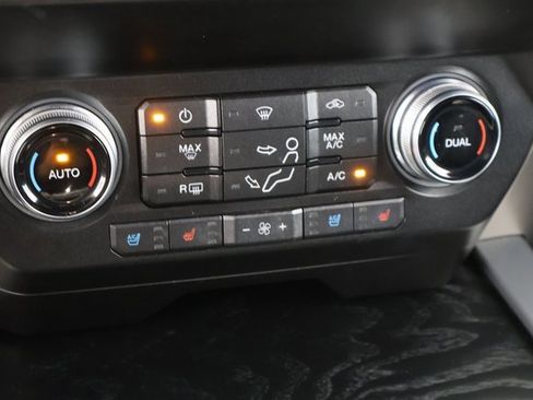 Used 2019 Ford F250 Platinum w/ Platinum Ultimate Package image 36