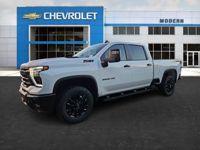 New 2026 Chevrolet Silverado 2500 LT w/ Trail Boss Package