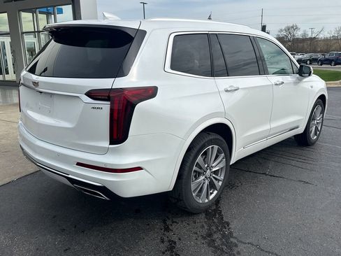 Certified 2024 Cadillac XT6 Premium Luxury AWD/4WD image 7