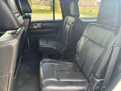 Used 2016 Lincoln Navigator Select AWD/4WD image 13