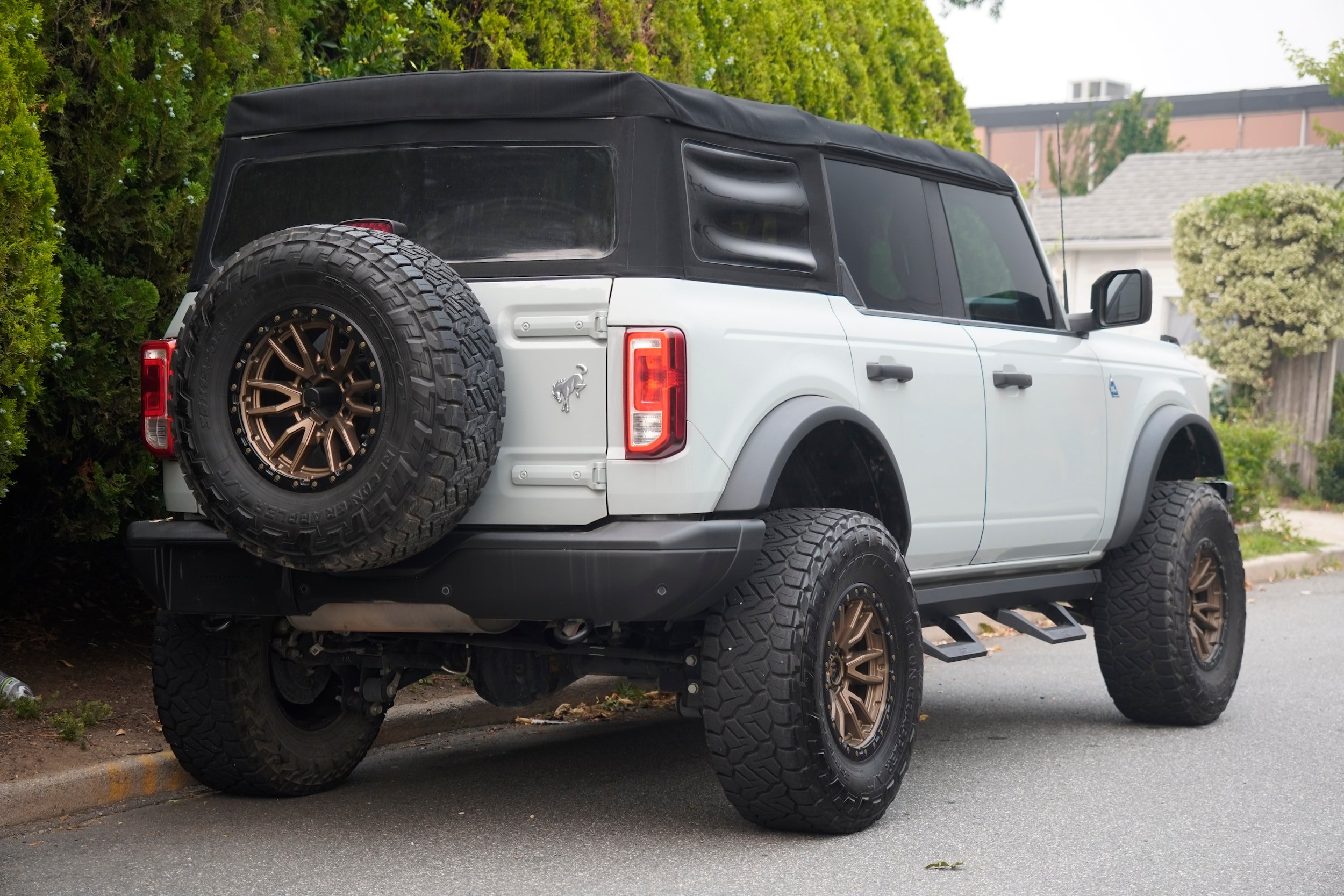 Used 2021 Ford Bronco Black Diamond AWD/4WD image 7