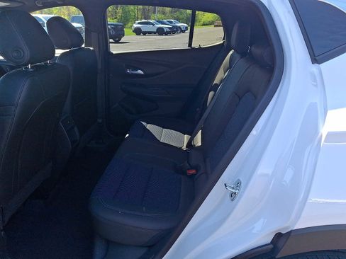 New 2026 Buick Envista Preferred w/ Convenience I Package FWD image 8