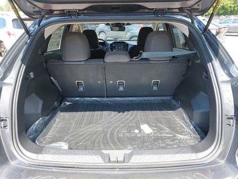 Used 2025 Subaru Crosstrek 2.0i Premium image 12