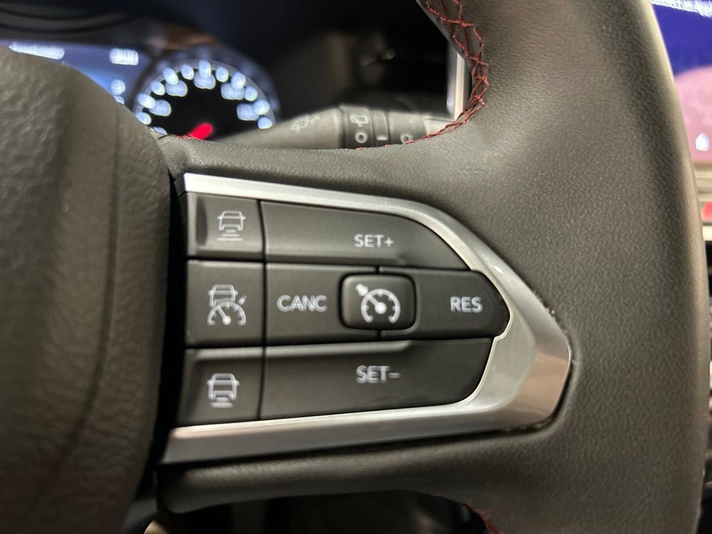 Used 2023 Jeep Compass Trailhawk AWD/4WD image 22