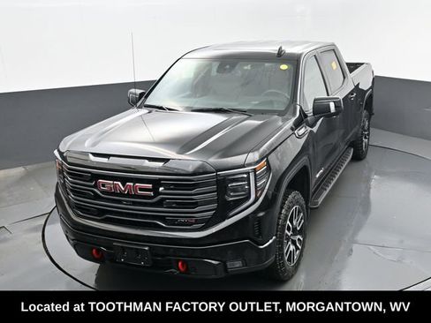 Used 2025 GMC Sierra 1500 AT4 w/ AT4 Preferred Package AWD/4WD image 25