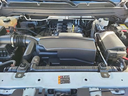 Used 2022 Chevrolet Colorado LT w/ Fleet Safety Package image 12