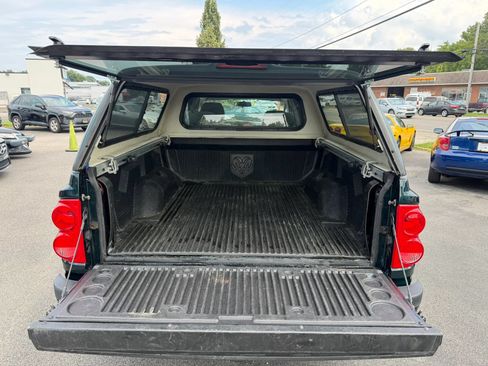Used 2011 Dodge Dakota Big Horn w/ Utility Group AWD/4WD image 11