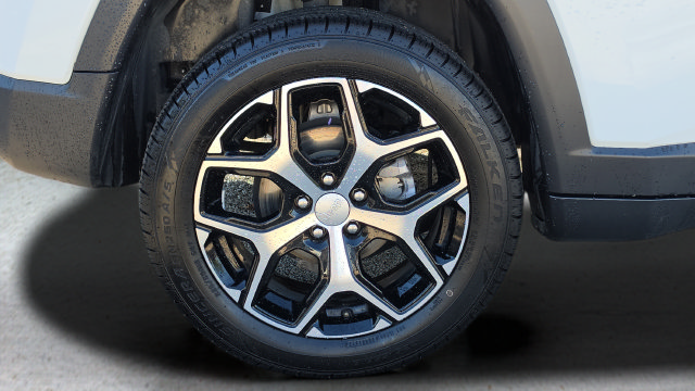 Used 2024 Jeep Compass Limited AWD/4WD image 41