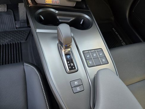 New 2026 Lexus UX 300h AWD image 13