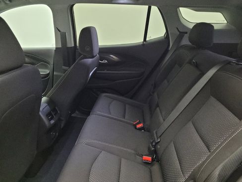 Used 2022 GMC Terrain SLE image 18
