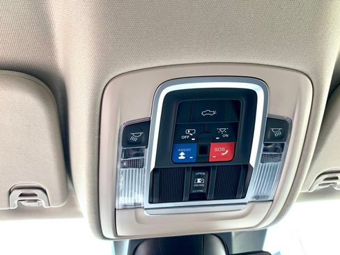 Used 2022 RAM 1500 Laramie RWD image 37