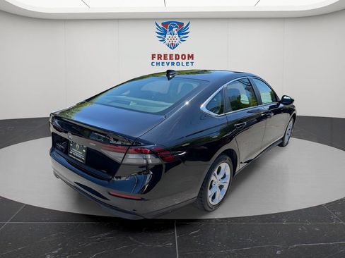 Used 2024 Honda Accord LX image 7