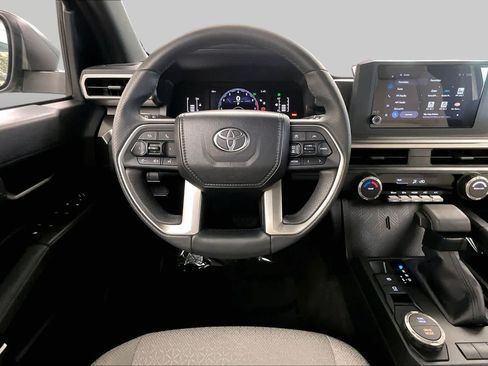 Used 2025 Toyota 4Runner SR5 RWD image 6