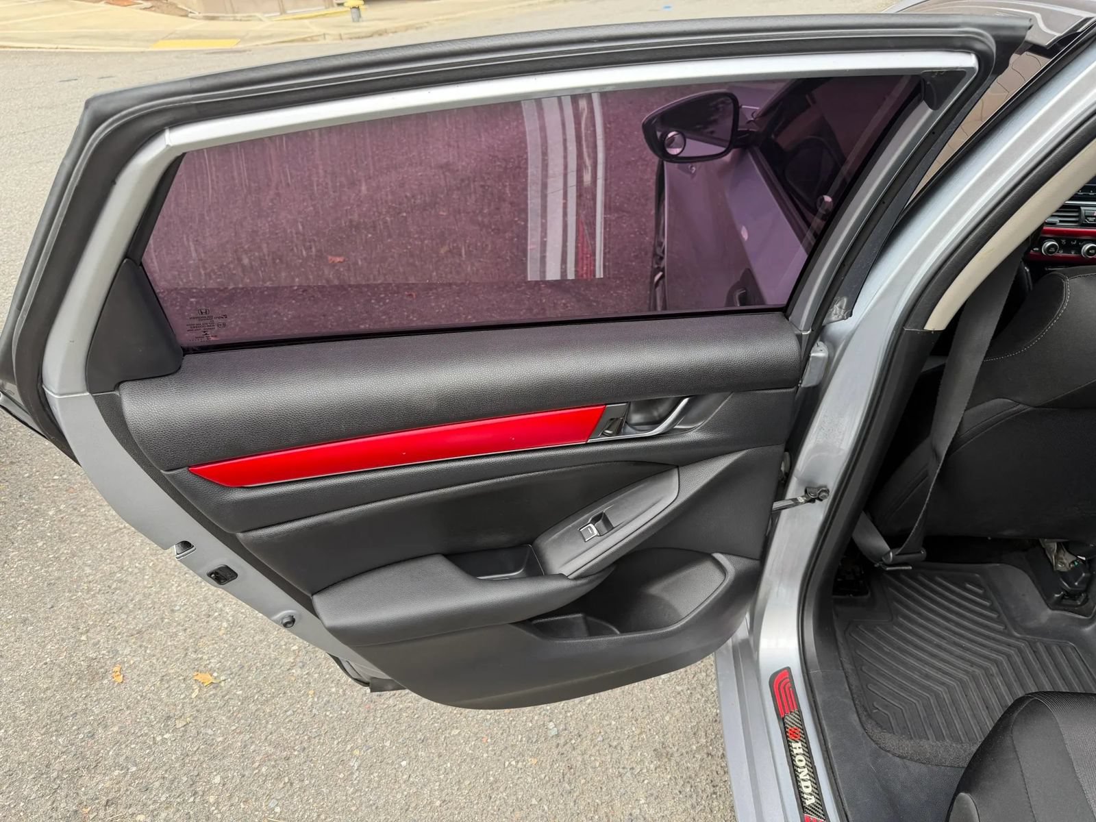 Used 2019 Honda Accord Hybrid image 45