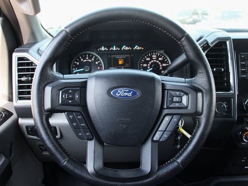 Used 2016 Ford F150 XLT w/ Equipment Group 301A Mid image 19