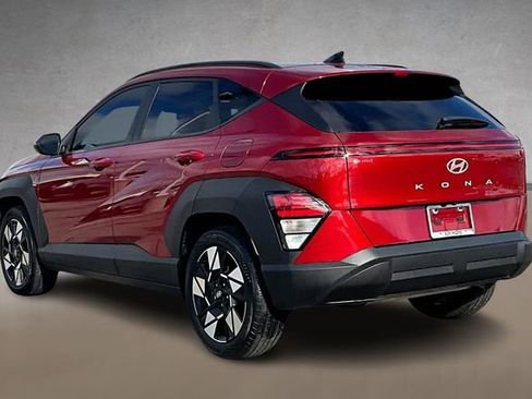Used 2024 Hyundai Kona SEL w/ Convenience Package FWD image 10