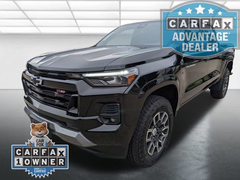 Used 2023 Chevrolet Colorado Z71 w/ Advanced Trailering Package AWD/4WD image 25
