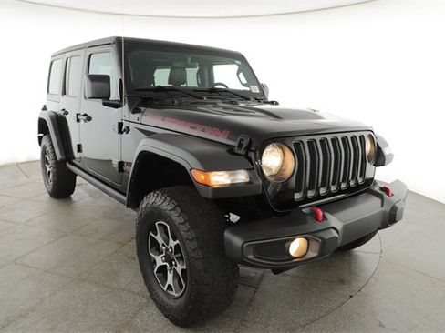 Certified 2022 Jeep Wrangler Unlimited Rubicon w/ Cold Weather Group image 3