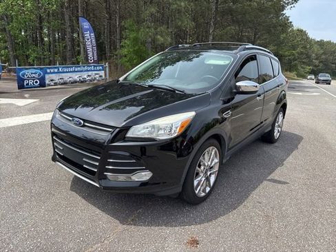 Used 2016 Ford Escape SE w/ SE Chrome Package image 10