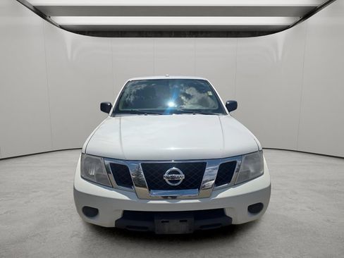 Used 2016 Nissan Frontier SV RWD image 12