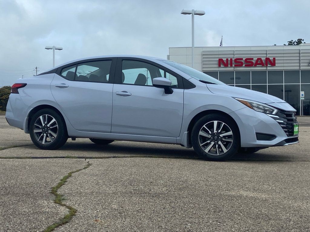 Used 2025 Nissan Versa SV w/ Trunk Package FWD image 1