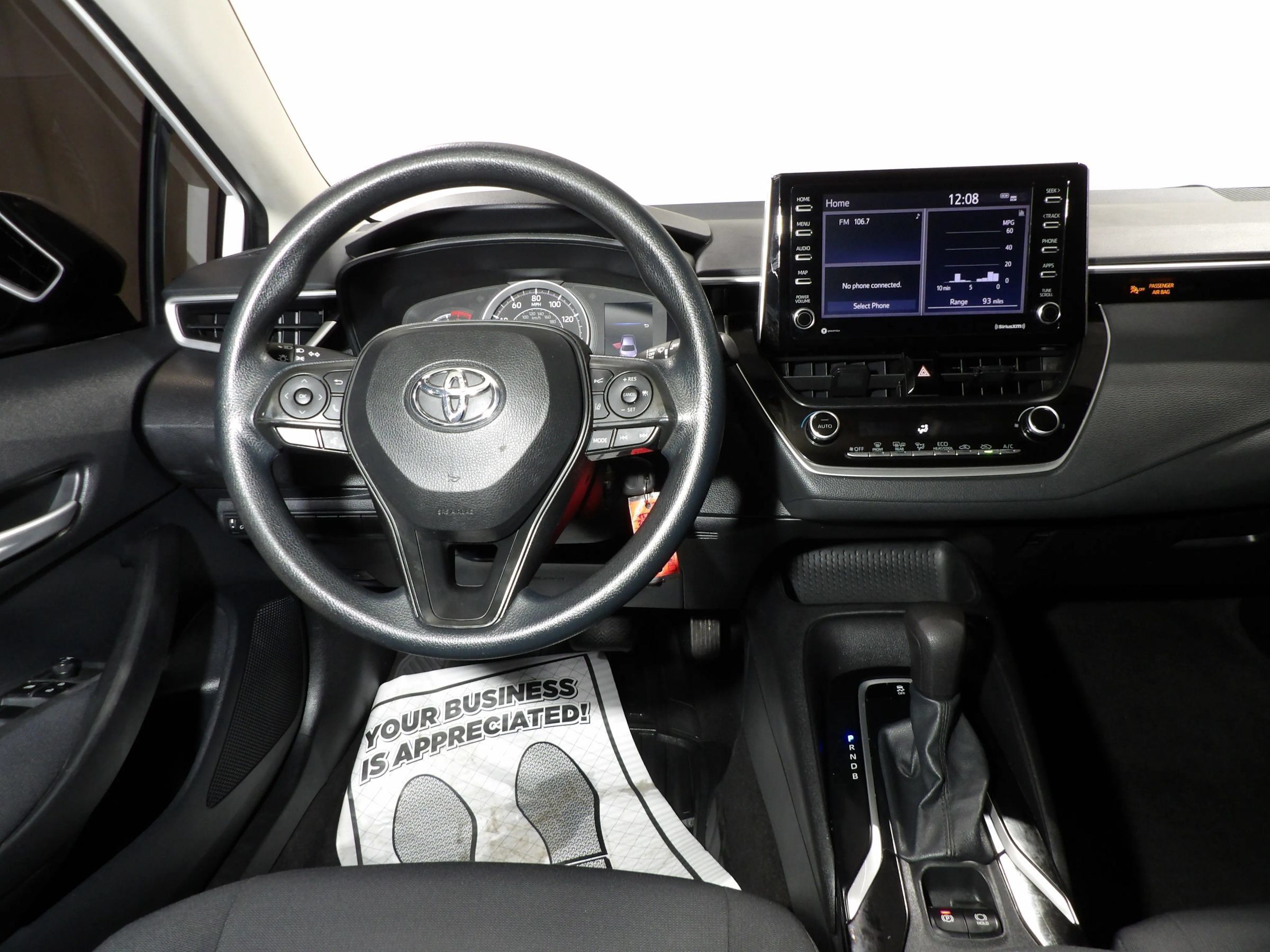 Used 2021 Toyota Corolla LE FWD image 11